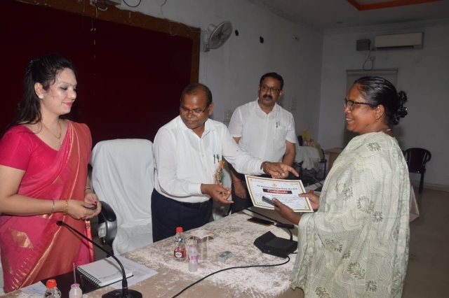PSY Meritorious honor Sarguja Collectorate